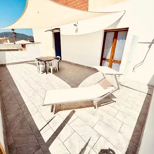 Sa Domu Zara - Ampia Casa Con Terrazzo Pula